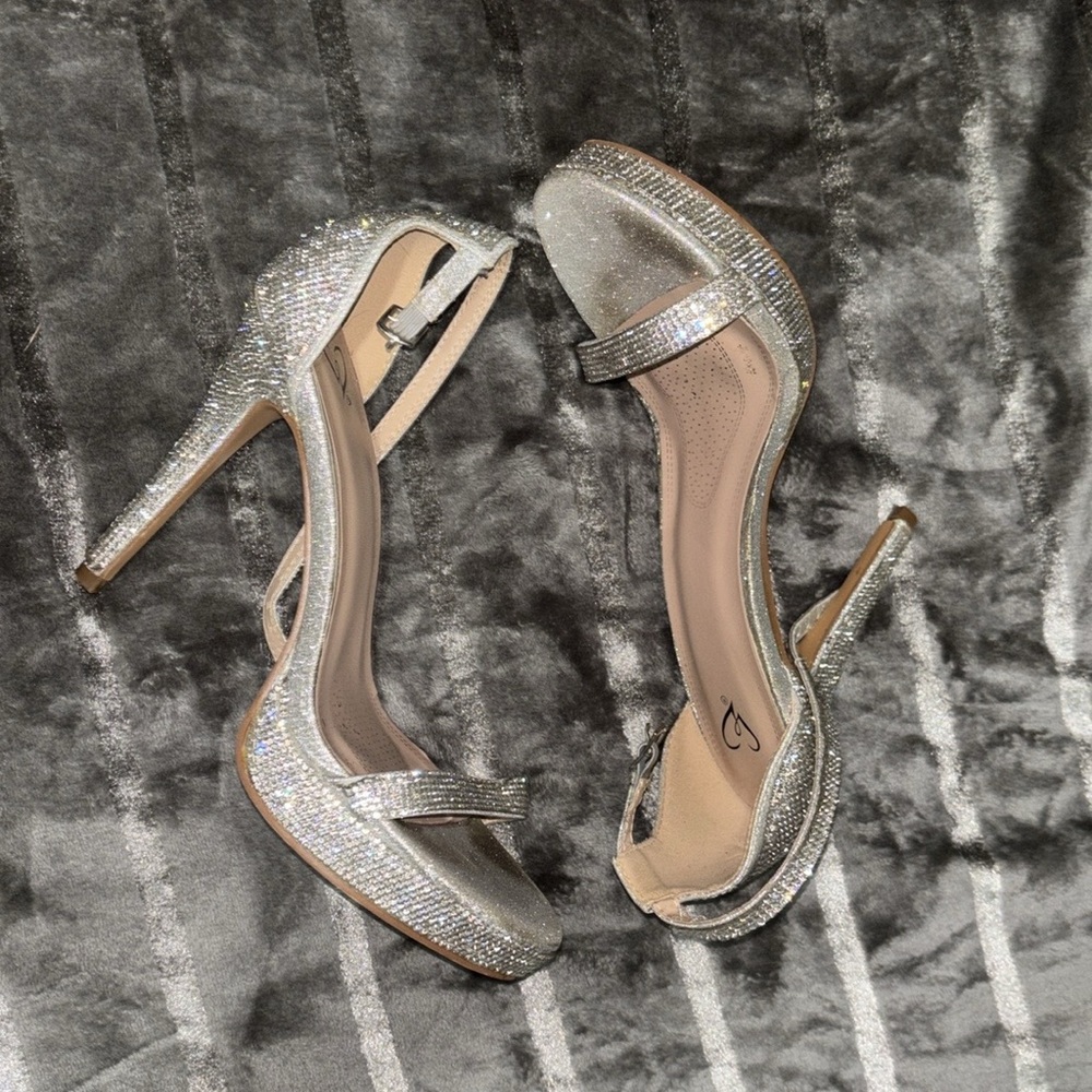 Windsor Platform Heels